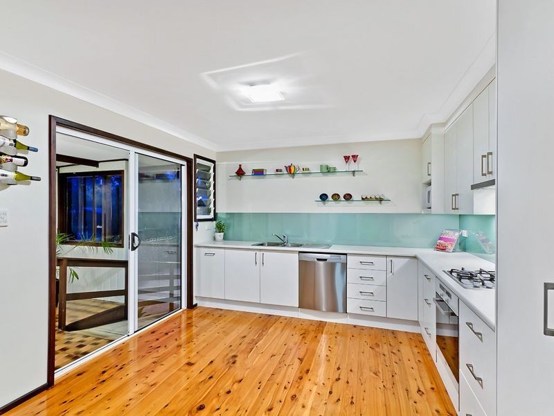 6 Avignon St, Bateau Bay NSW 2261
