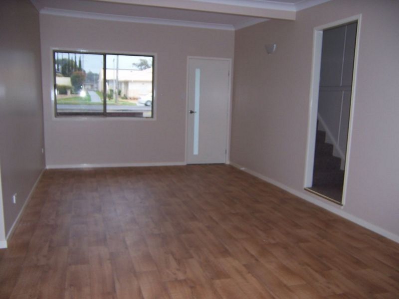 498 The Entrance Road, Bateau Bay NSW 2261