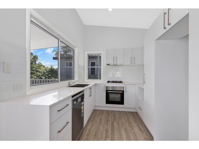 714a The Entrance Road, Bateau Bay NSW 2261