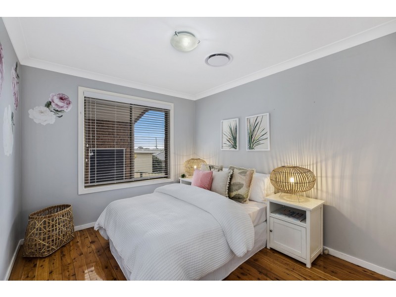 6 Vista Parade, Bateau Bay NSW 2261