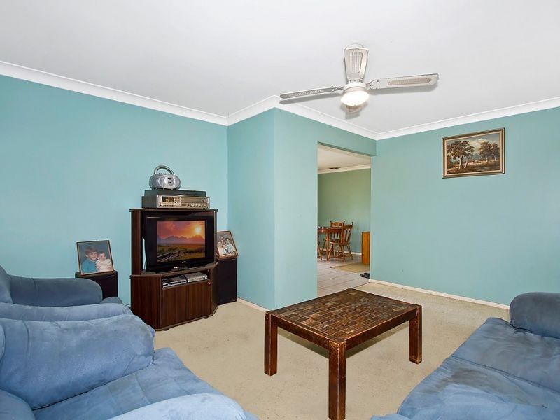 22 Cynthia St, Bateau Bay NSW 2261