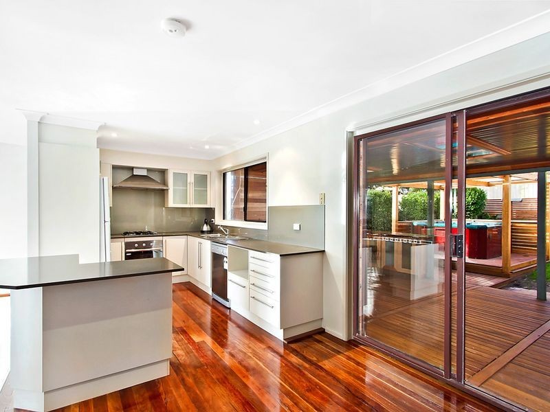 30 Kipling Dr, Bateau Bay NSW 2261