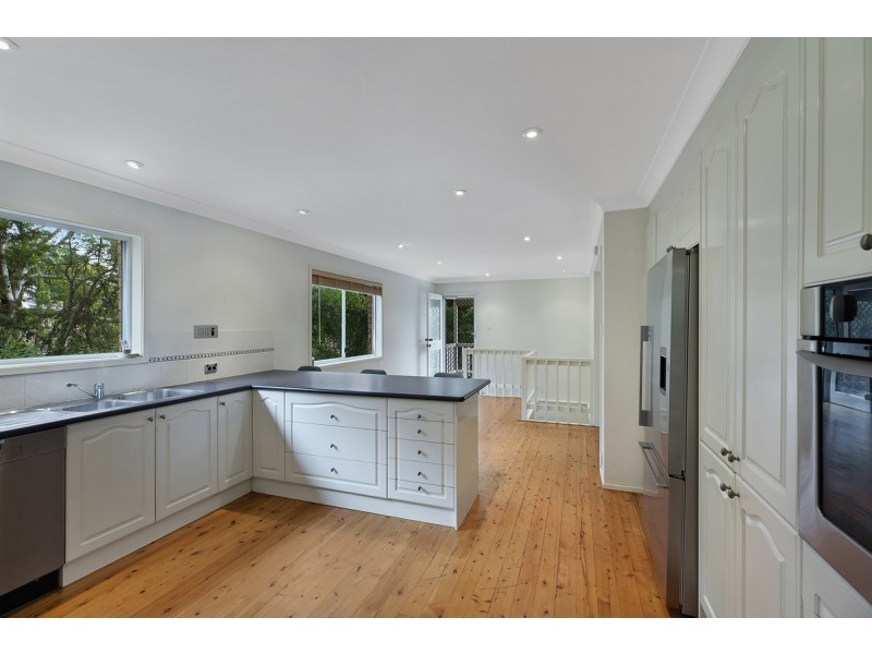 27 Boos Road, Forresters Beach NSW 2260