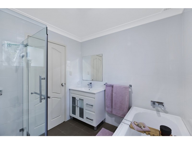 27 Boos Road, Forresters Beach NSW 2260