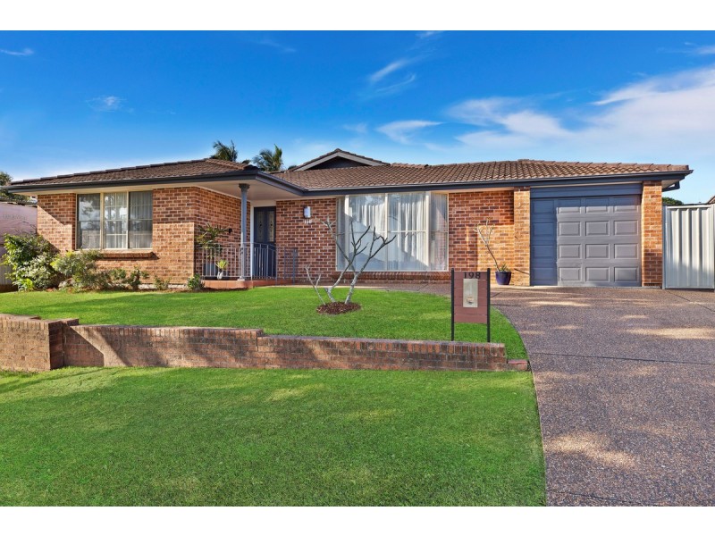 198 Cresthaven Avenue, Bateau Bay NSW 2261