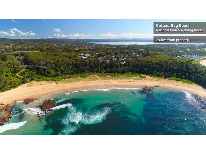 180 Cresthaven Avenue, Bateau Bay NSW 2261