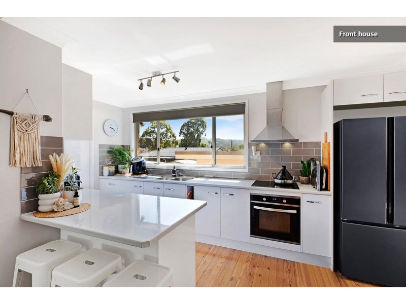 19 Premier Way, Bateau Bay NSW 2261