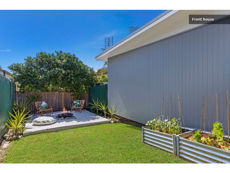 19 Premier Way, Bateau Bay NSW 2261