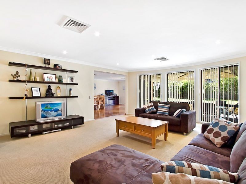 60 Sir Joseph Banks Drive, Bateau Bay NSW 2261