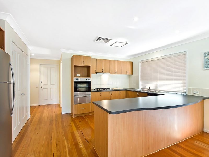 60 Sir Joseph Banks Drive, Bateau Bay NSW 2261