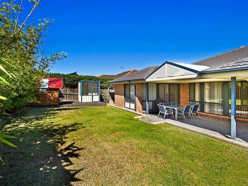 60 Sir Joseph Banks Drive, Bateau Bay NSW 2261