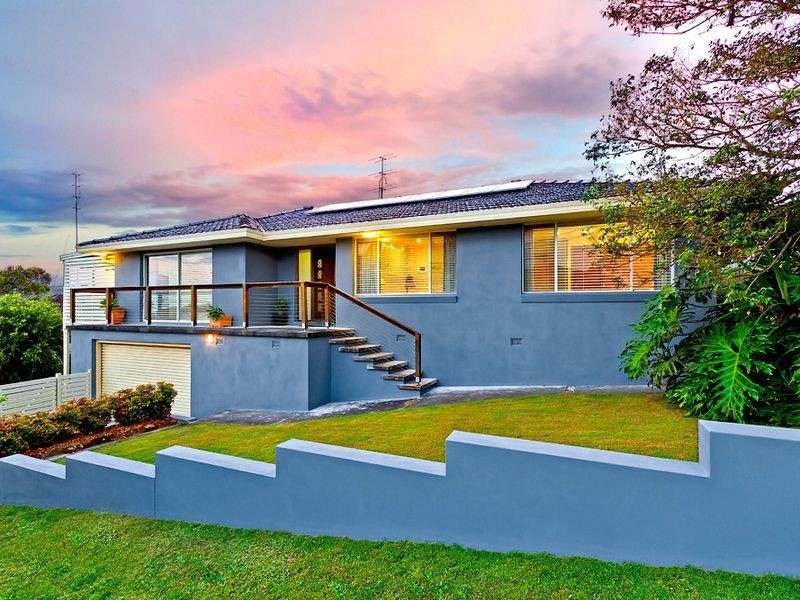 18 Margherita Ave, Bateau Bay NSW 2261