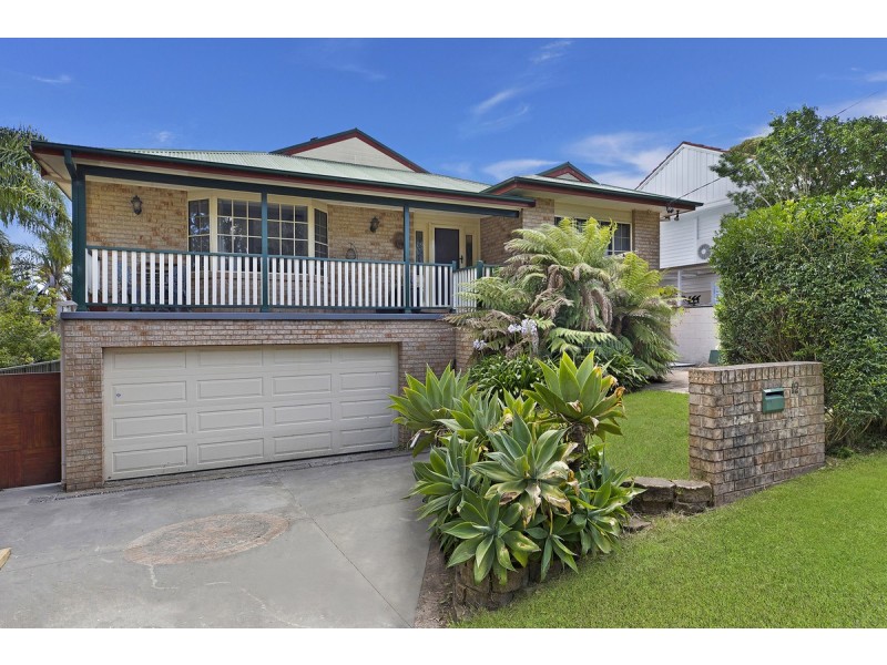 12 Battley Avenue, The Entrance NSW 2261