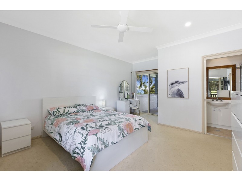 12 Battley Avenue, The Entrance NSW 2261