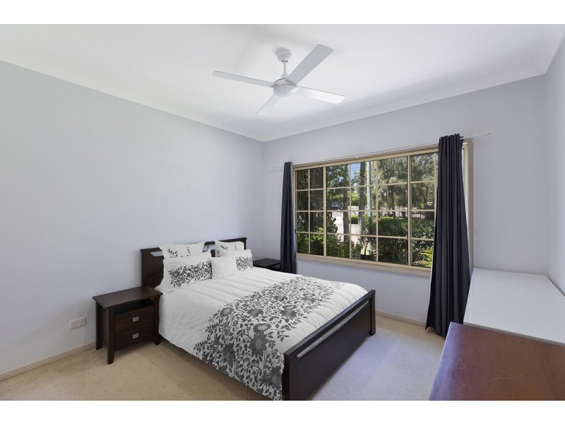 12 Battley Avenue, The Entrance NSW 2261