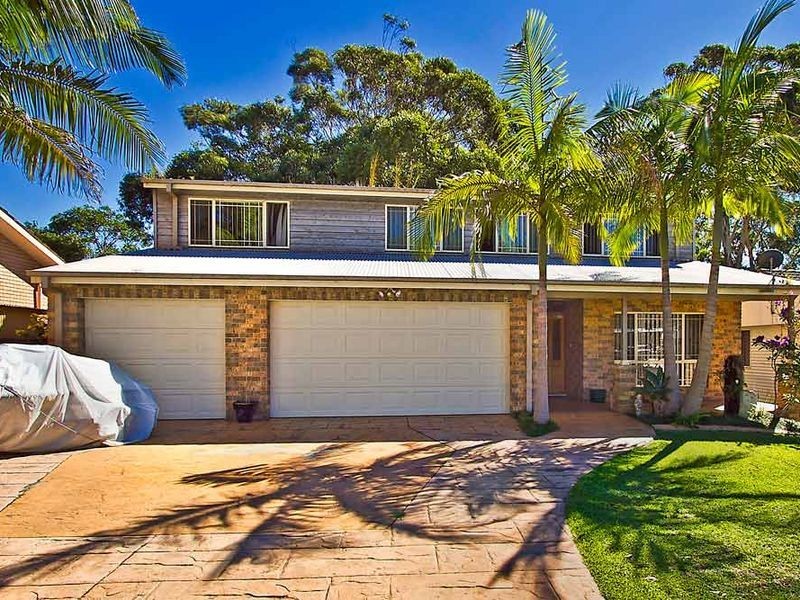 2 Guyagal Street, Bateau Bay NSW 2261