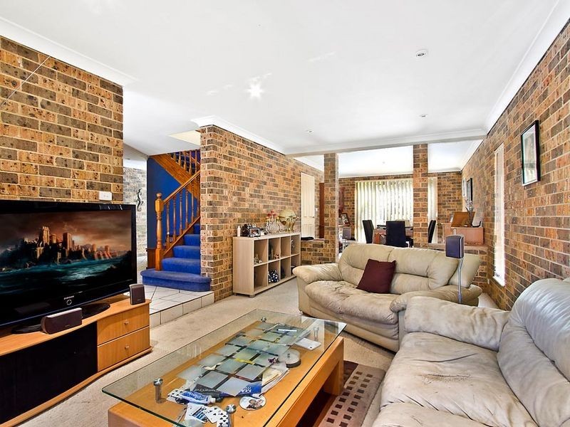 2 Guyagal Street, Bateau Bay NSW 2261