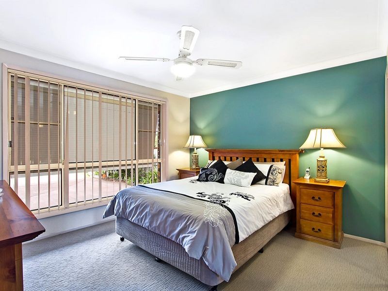 527 The Entrance Road, Bateau Bay NSW 2261