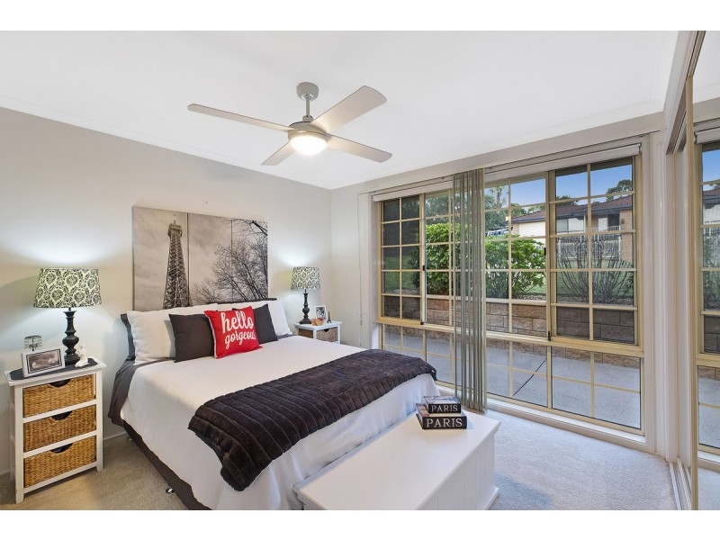 17 Bolton Street, Bateau Bay NSW 2261