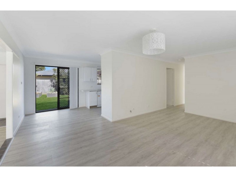 2 Cynthia Street, Bateau Bay NSW 2261