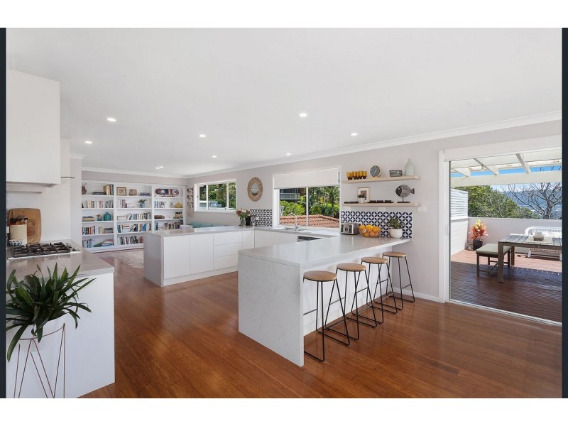 31 Kalakau Avenue, Forresters Beach NSW 2260