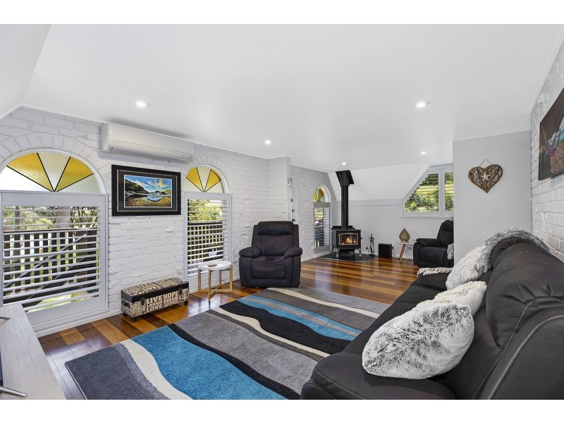 8 Kipling Drive, Bateau Bay NSW 2261