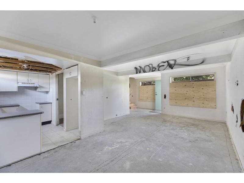 5-6 Faye Close, Bateau Bay NSW 2261