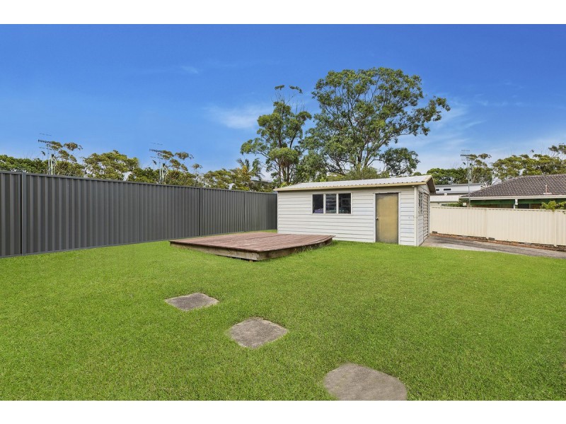80 Bateau Bay Road, Bateau Bay NSW 2261