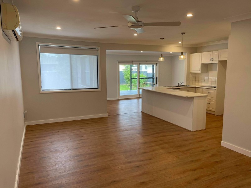 81 Kerry Crescent, Berkeley Vale NSW 2261