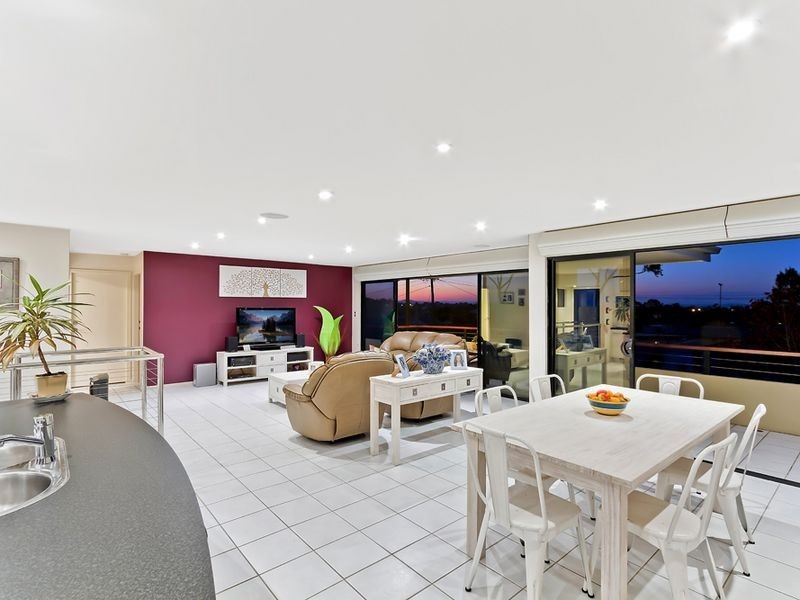 2 Patrick St, Bateau Bay NSW 2261