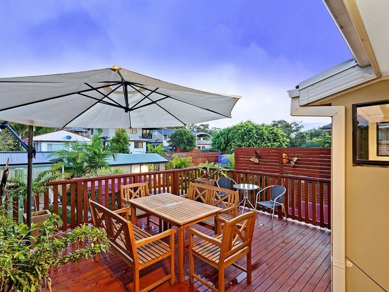 2 Patrick St, Bateau Bay NSW 2261