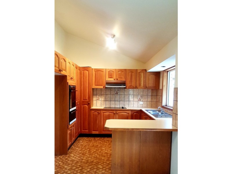 26 Point Street, Bateau Bay NSW 2261