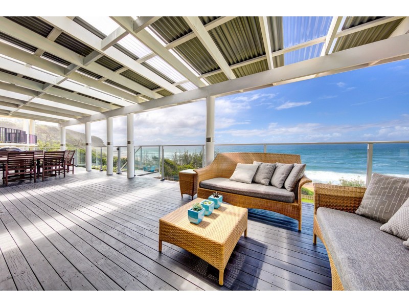 16 South Scenic Drive, Forresters Beach NSW 2260