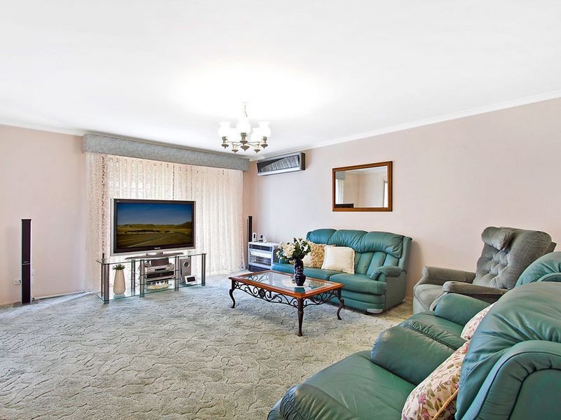 12 Bosun Close, Bateau Bay NSW 2261