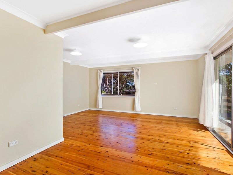 54 Rickard Street, Bateau Bay NSW 2261