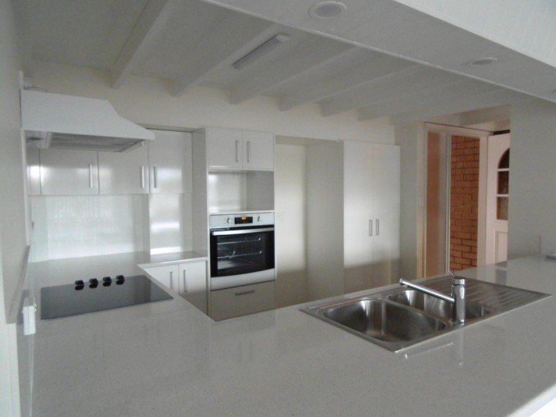 2/23 Fairview Avenue, The Entrance NSW 2261