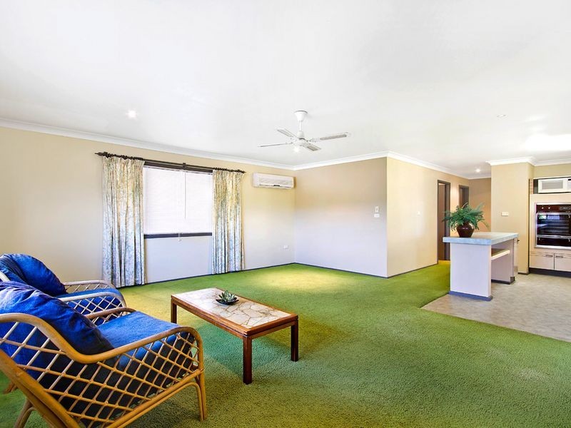 93 Lowanna Avenue, Forresters Beach NSW 2260