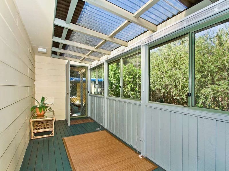 93 Lowanna Avenue, Forresters Beach NSW 2260