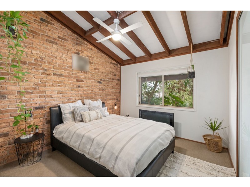 34 Rickard Street, Bateau Bay NSW 2261