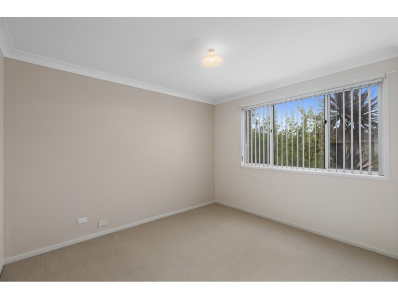 7 Belinda Close, Berkeley Vale NSW 2261