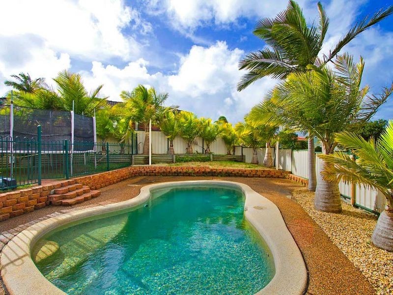 36 Lancaster Parade, Bateau Bay NSW 2261
