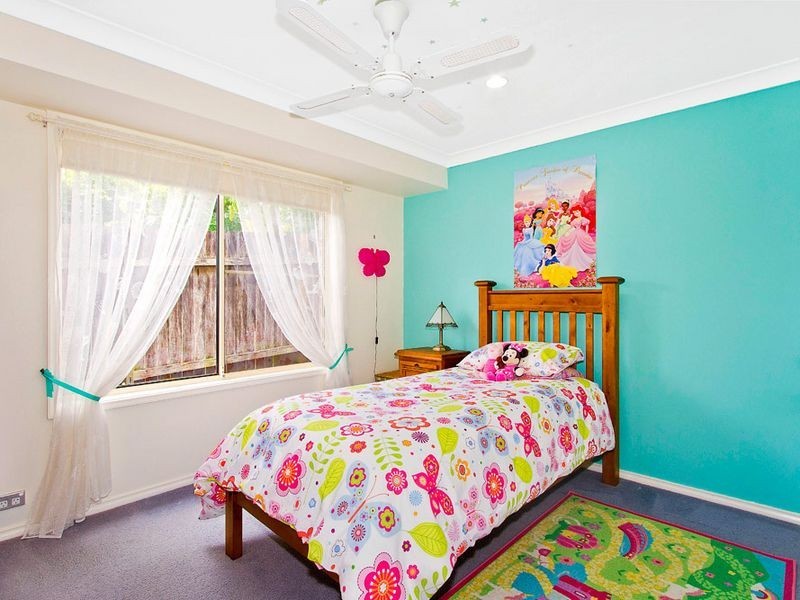 36 Lancaster Parade, Bateau Bay NSW 2261