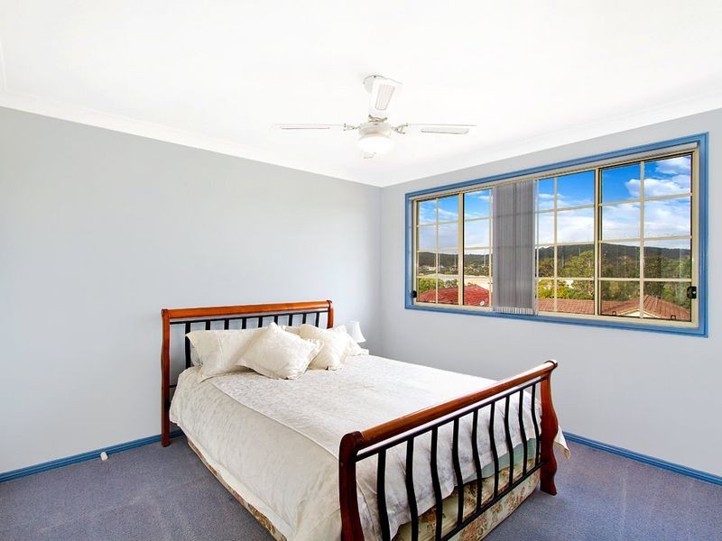 36 Lancaster Parade, Bateau Bay NSW 2261
