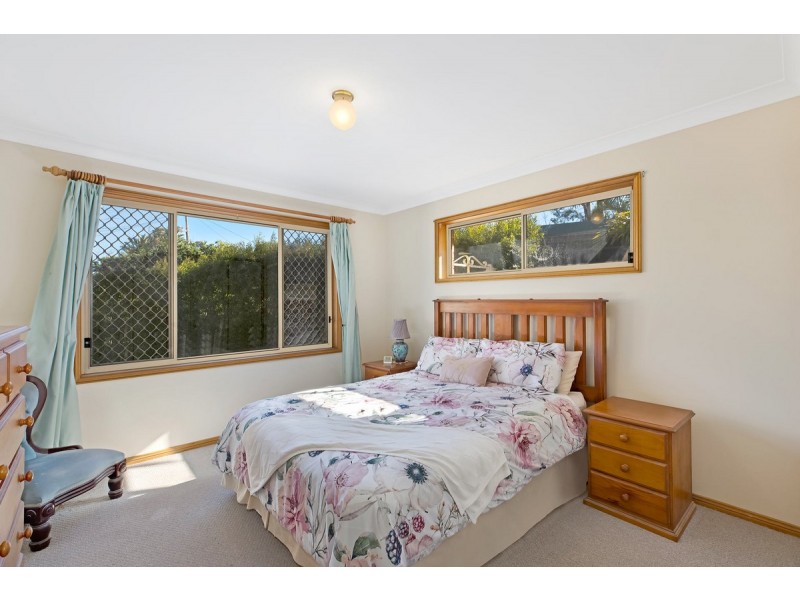 6 Werona Place, Bateau Bay NSW 2261