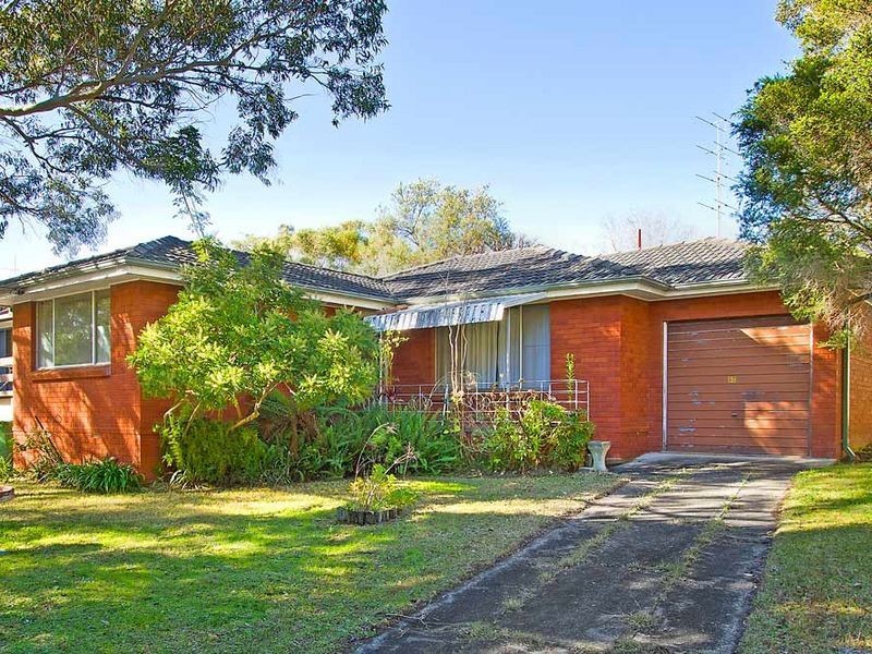 60 Lakin Street, Bateau Bay NSW 2261