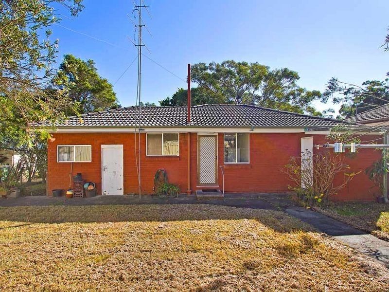 60 Lakin Street, Bateau Bay NSW 2261