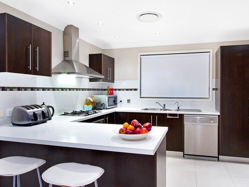 41 Bataan Cct, Bateau Bay NSW 2261