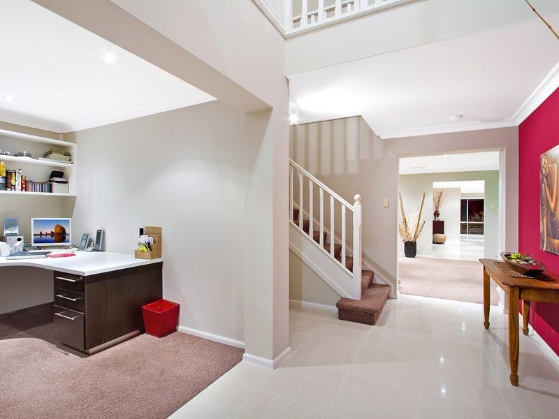 41 Bataan Cct, Bateau Bay NSW 2261