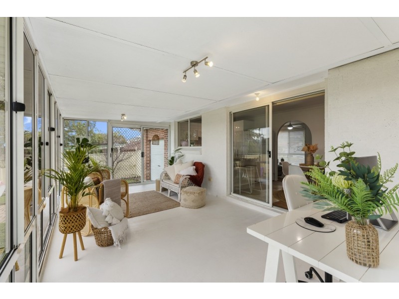 13 Morley Avenue, Bateau Bay NSW 2261