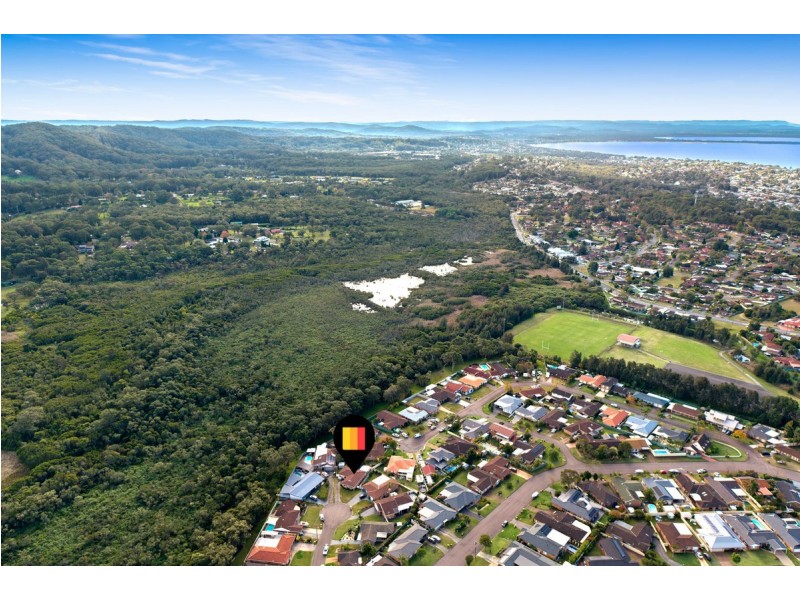 8 Charlotte Close, Bateau Bay NSW 2261